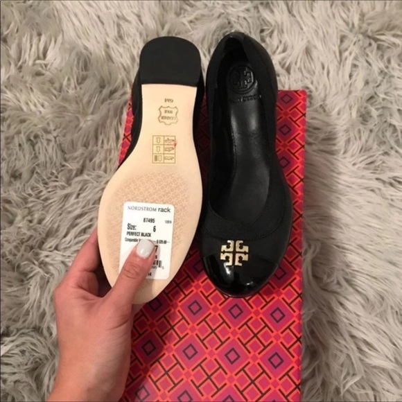 Brand New Tory Burch Sandals - Picture 2 of 3